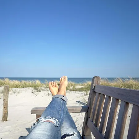 Kleine Strandduene Im Strandhaus Mit Balkon