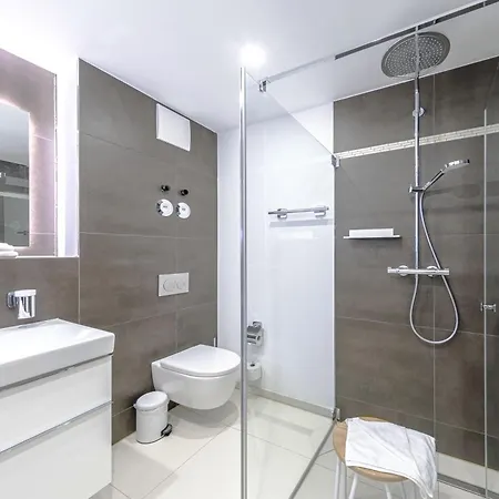 Kleine Strandduene Im Strandhaus Mit Balkon Wustrow (Fischland)