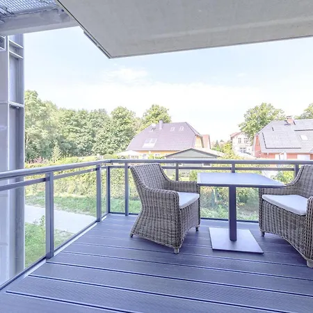 Kleine Strandduene Im Strandhaus Mit Balkon